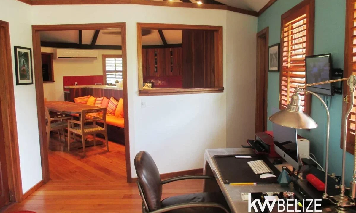 kellerwilliamsbelize-h061511bt-22