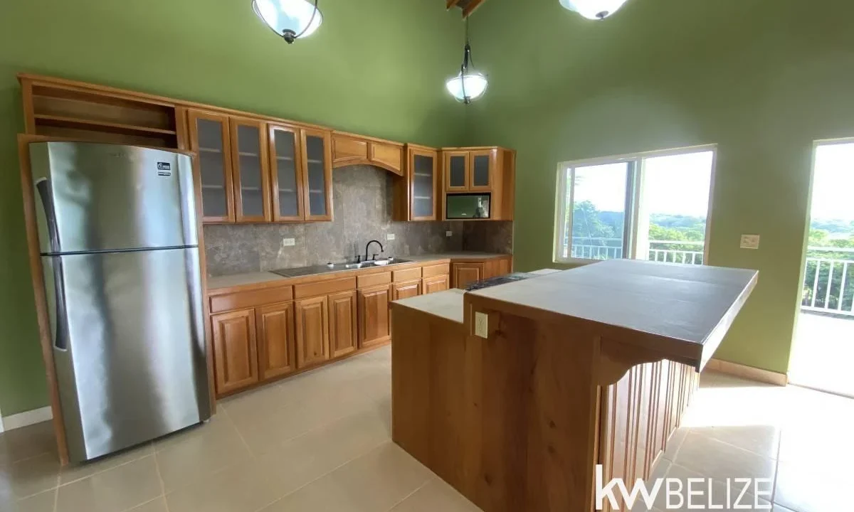 kellerwilliamsbelize-h082312si-10