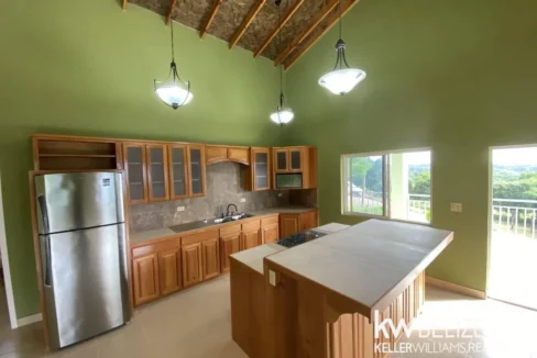 kellerwilliamsbelize-h082312si-12