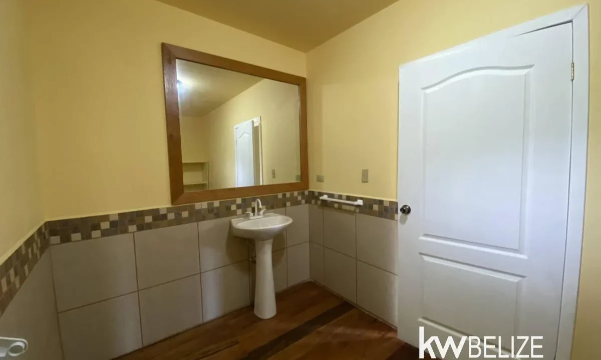kellerwilliamsbelize-h082312si-18