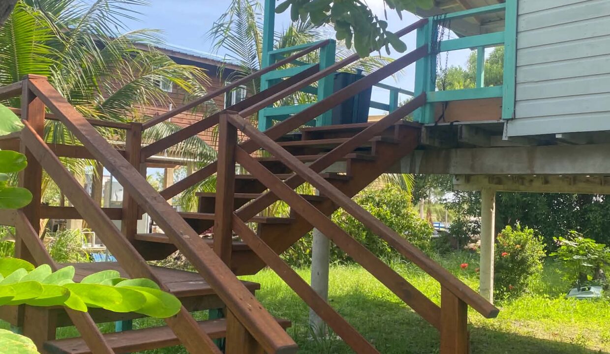 kellerwilliamsbelize-h1020-01