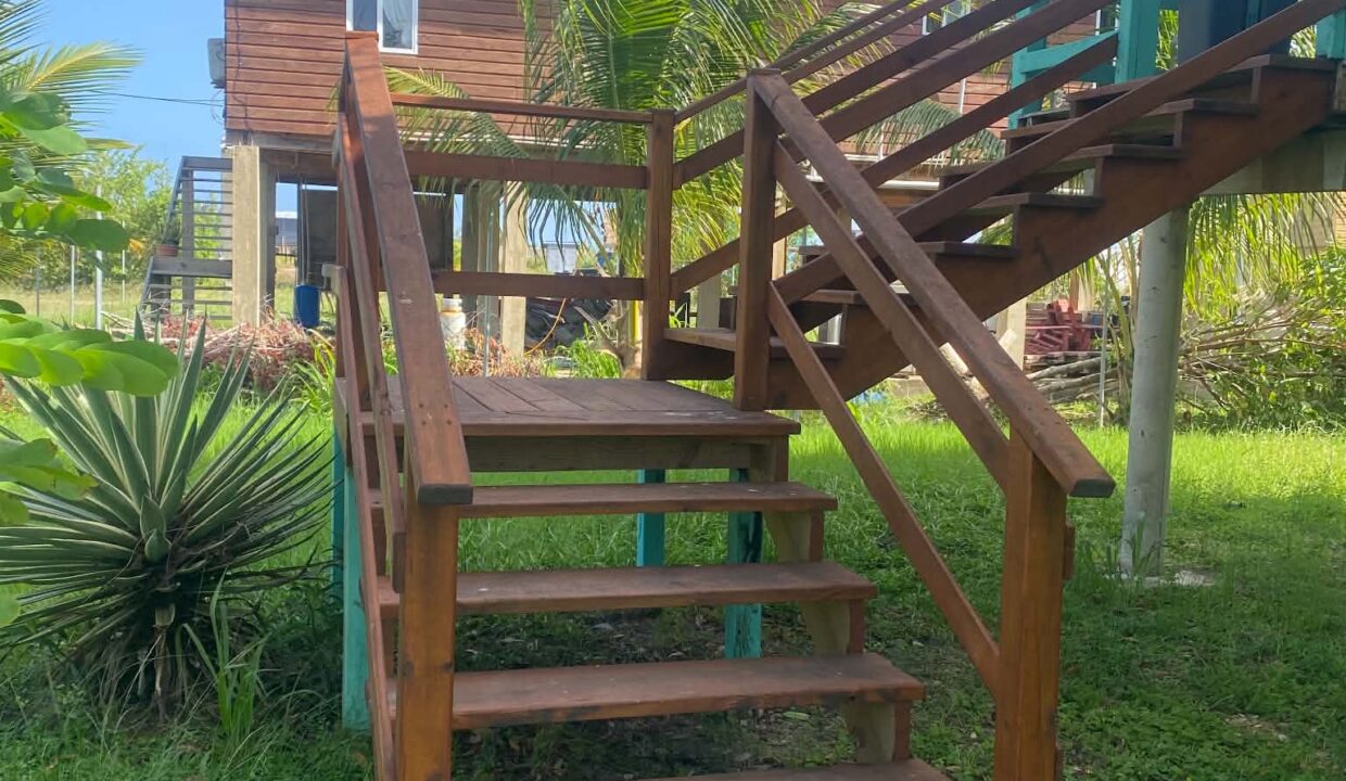 kellerwilliamsbelize-h1020-18