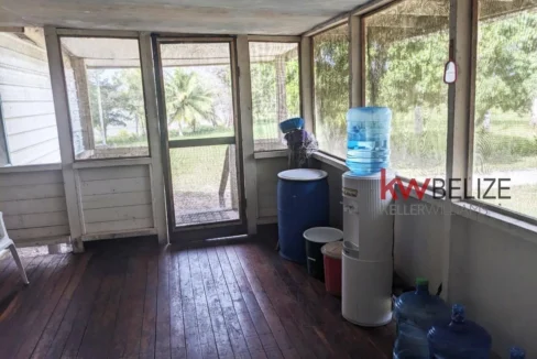 kellerwilliamsbelize-h192301ow-50