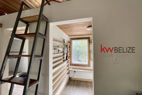 kellerwilliamsbelize-h2080-11