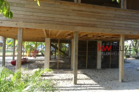 kellerwilliamsbelize-h2080-23