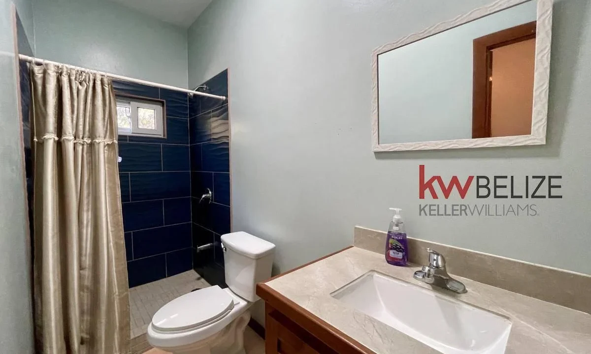 kellerwilliamsbelize-h2090-28