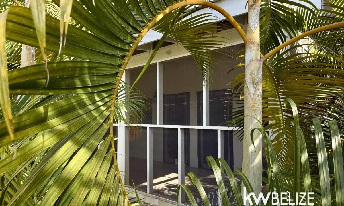 kellerwilliamsbelize-h2114-16