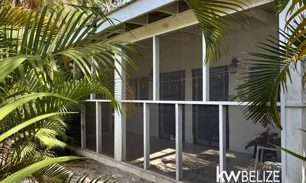 kellerwilliamsbelize-h2114-17