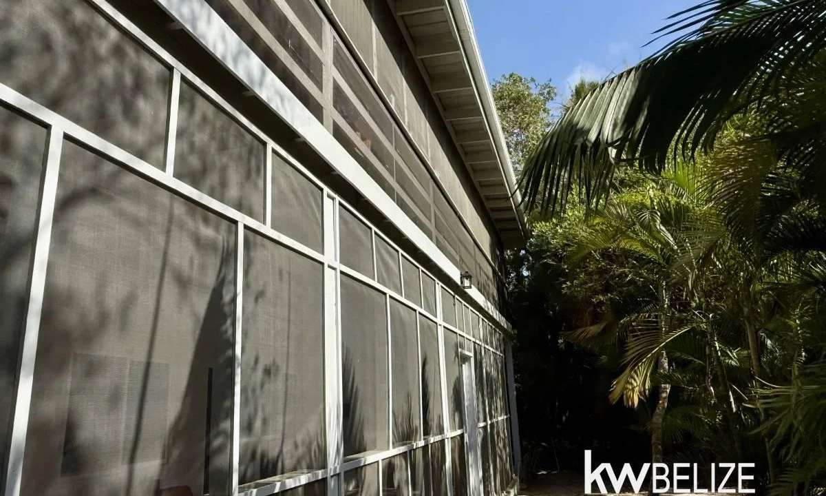 kellerwilliamsbelize-h2114-18