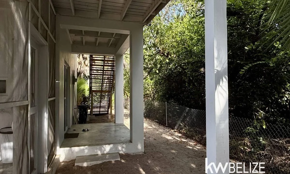 kellerwilliamsbelize-h2114-19