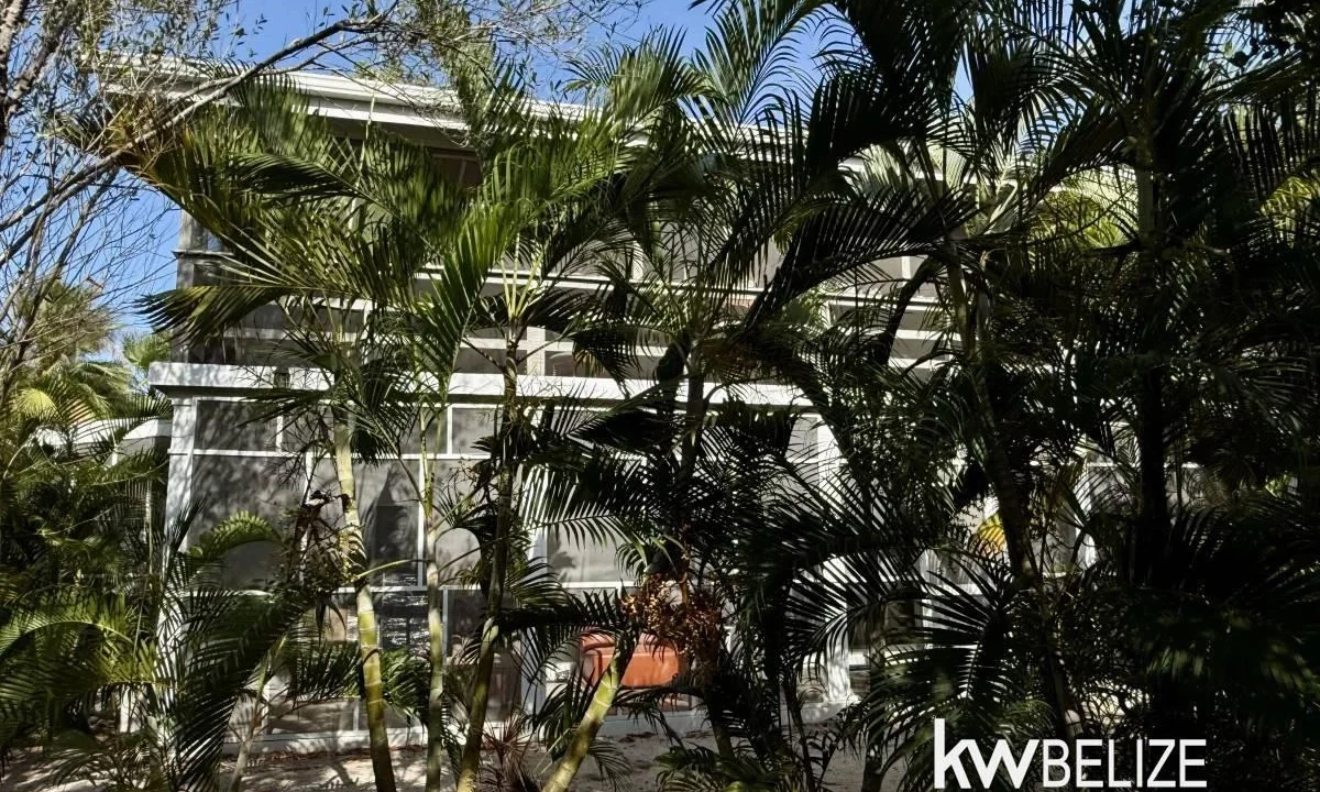 kellerwilliamsbelize-h2114-23