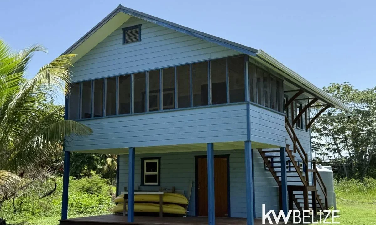 kellerwilliamsbelize-h2118-04