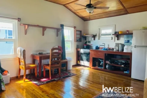 kellerwilliamsbelize-h2118-10