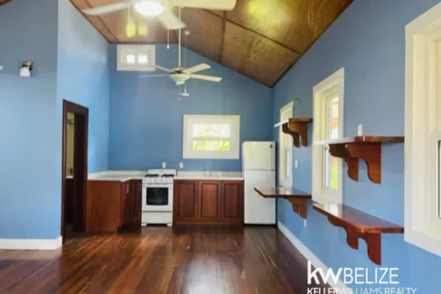 kellerwilliamsbelize-h2118-16