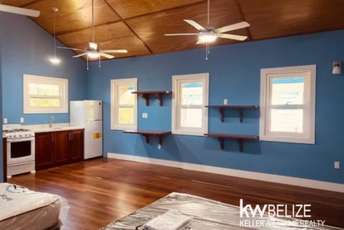 kellerwilliamsbelize-h2118-19