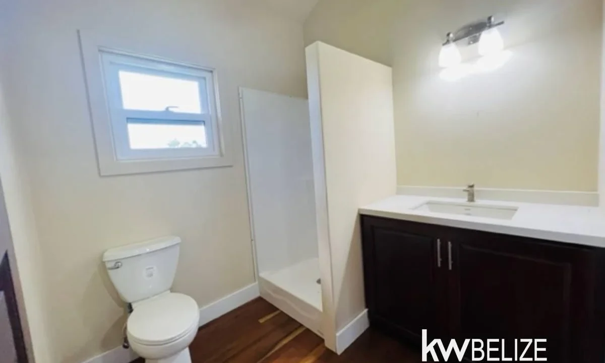kellerwilliamsbelize-h2118-21