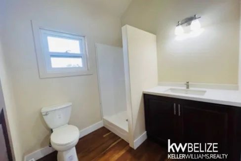 kellerwilliamsbelize-h2118-21