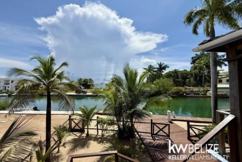 kellerwilliamsbelize-h2122-02