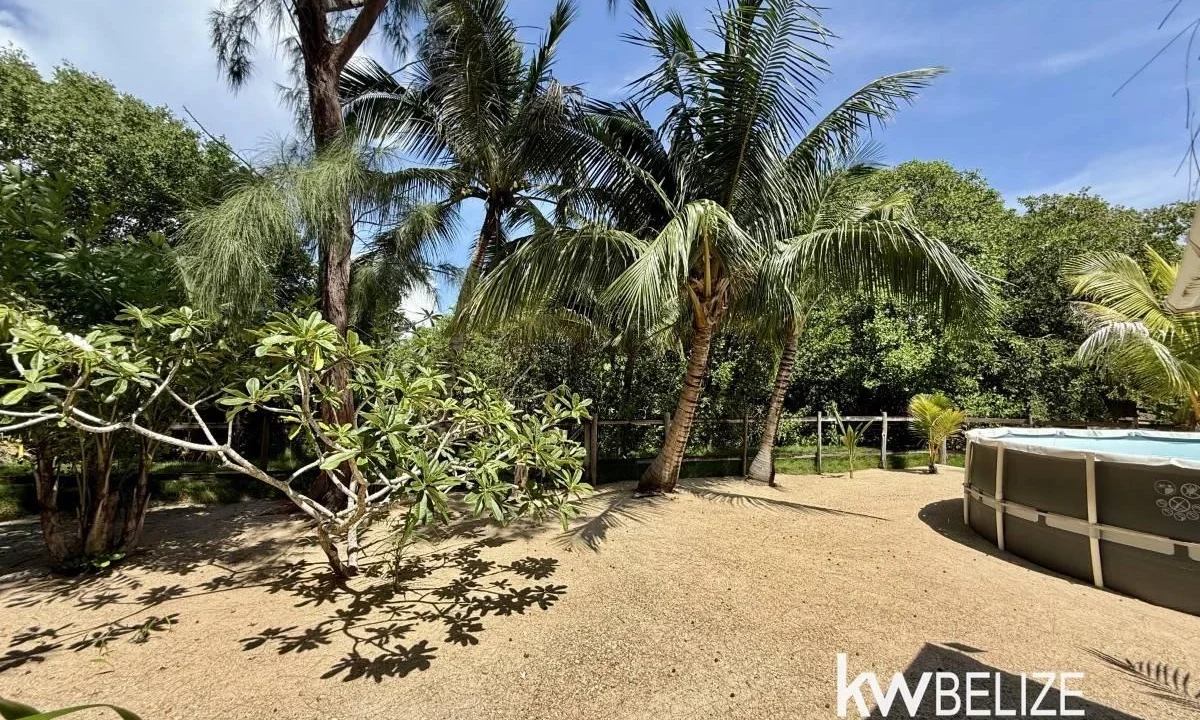 kellerwilliamsbelize-h2122-27