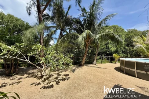 kellerwilliamsbelize-h2122-27