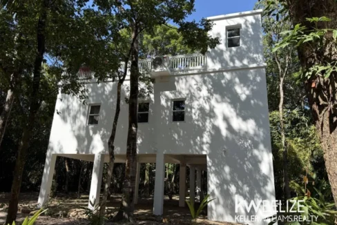 kellerwilliamsbelize-h2126-01