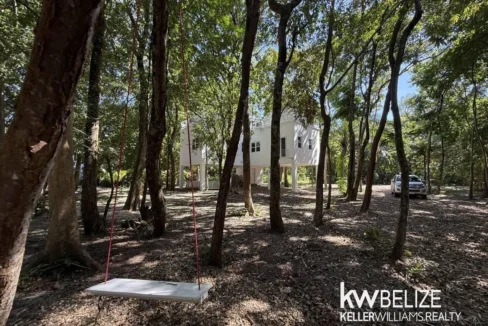 kellerwilliamsbelize-h2126-03