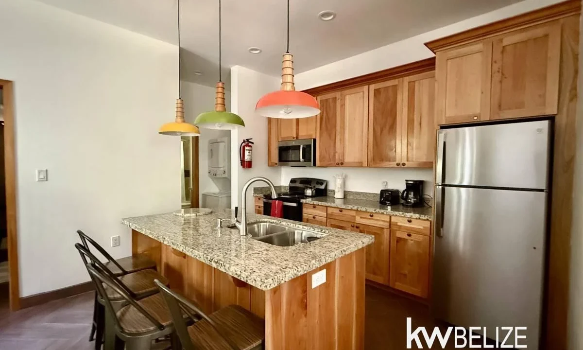kellerwilliamsbelize-h2126-05