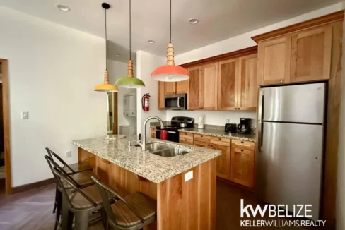 kellerwilliamsbelize-h2126-05