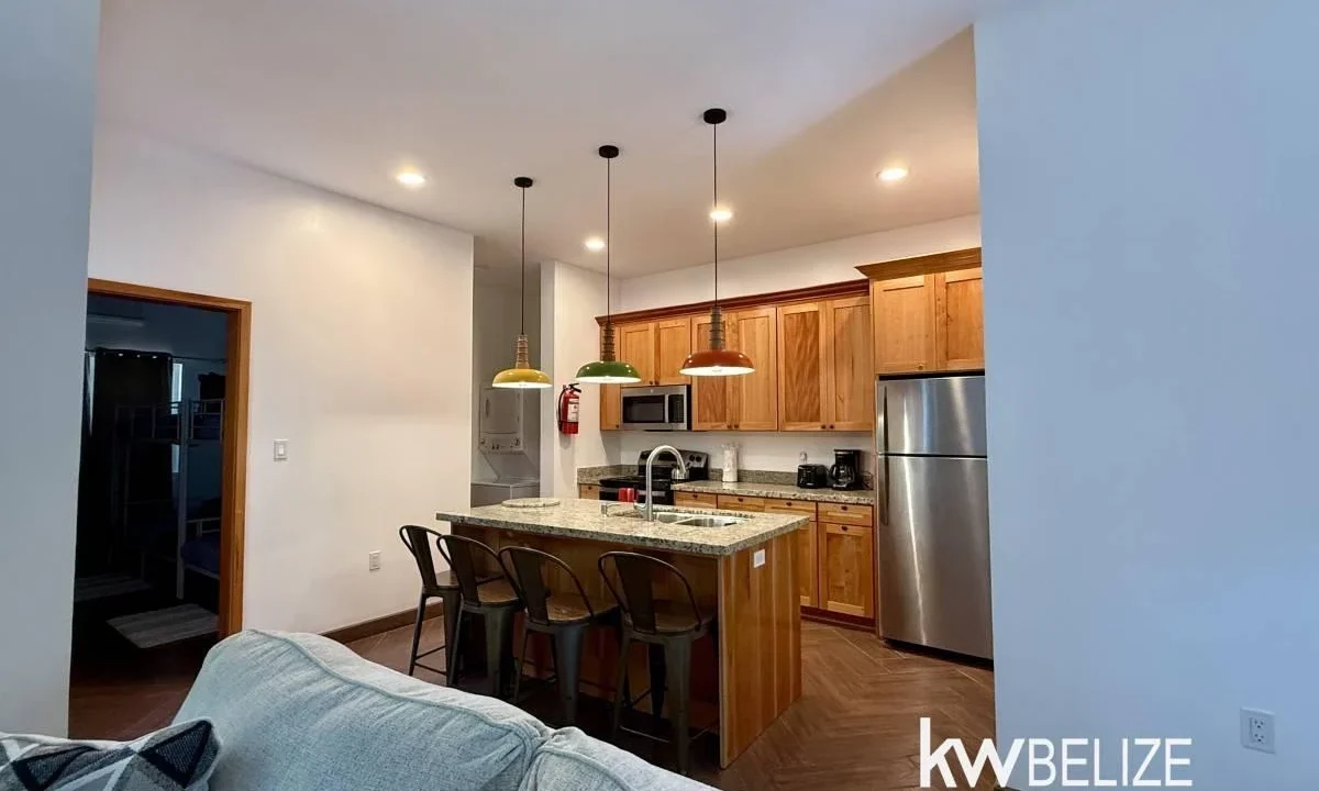 kellerwilliamsbelize-h2126-08