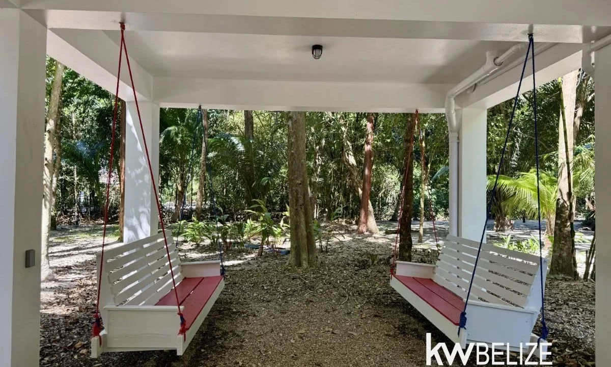 kellerwilliamsbelize-h2126-20