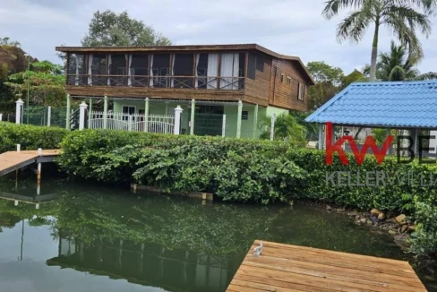 kellerwilliamsbelize-h3012-01