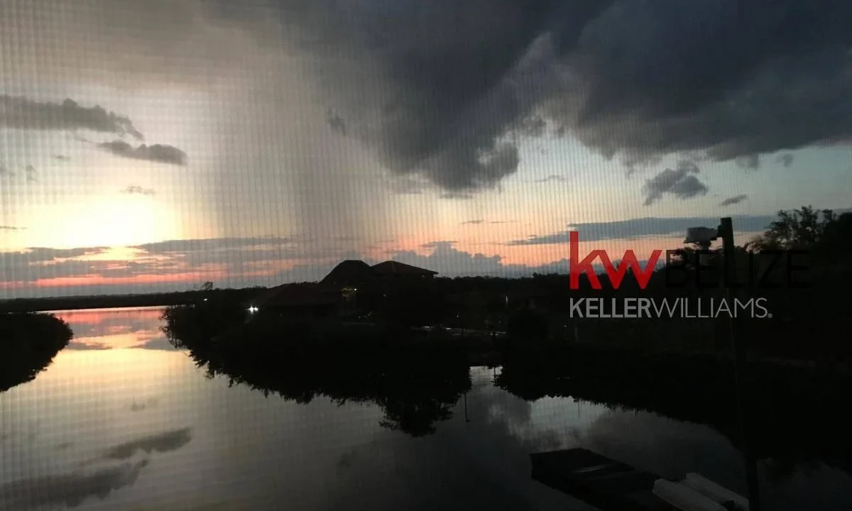 kellerwilliamsbelize-h3012-10