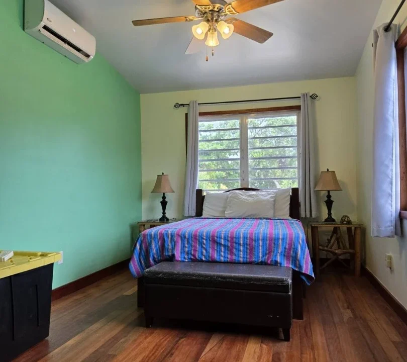 kellerwilliamsbelize-h3012-16