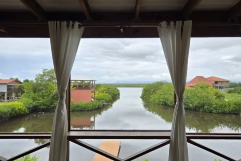 kellerwilliamsbelize-h3012-24