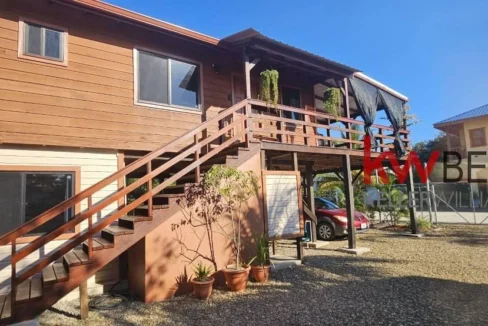 kellerwilliamsbelize-h3013-06