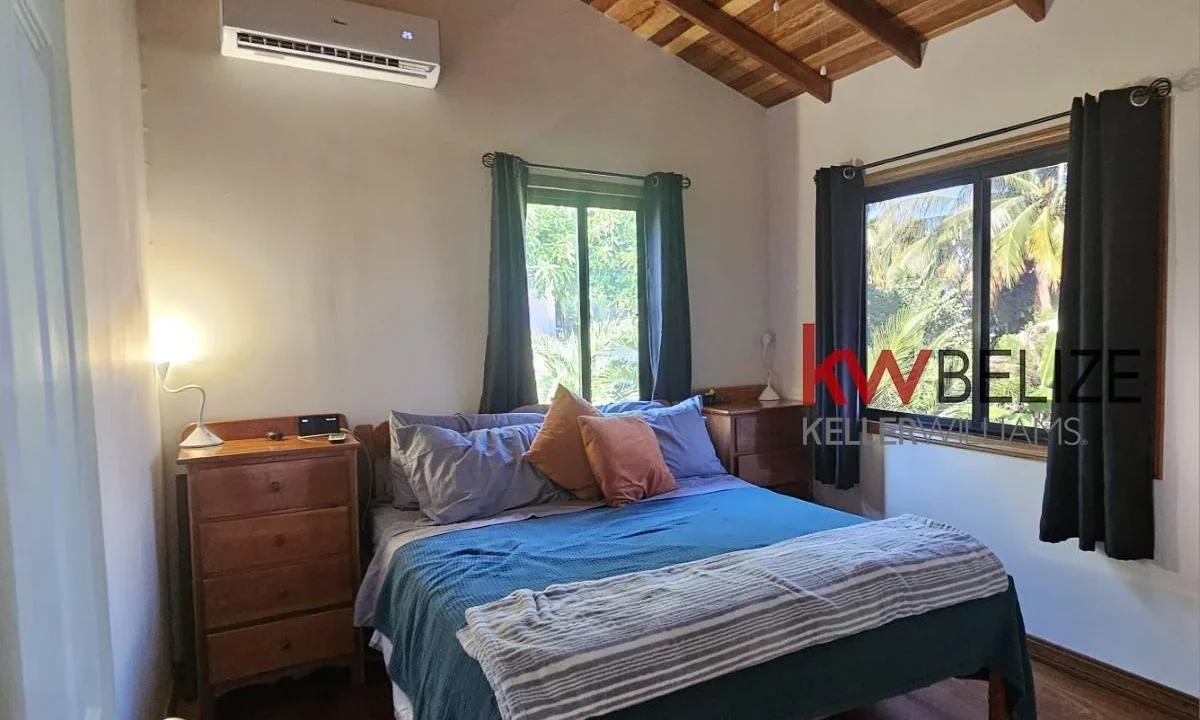 kellerwilliamsbelize-h3013-10