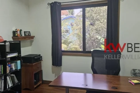 kellerwilliamsbelize-h3013-11