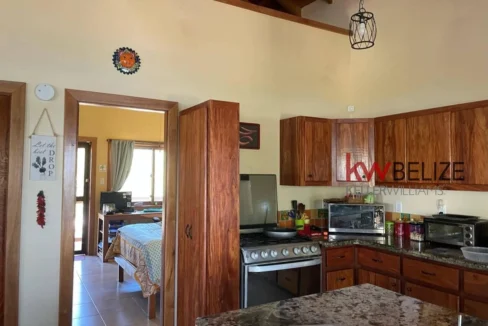 kellerwilliamsbelize-h4005-07