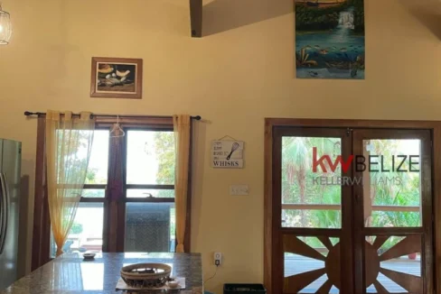 kellerwilliamsbelize-h4005-08