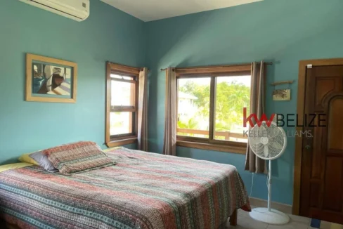 kellerwilliamsbelize-h4005-12