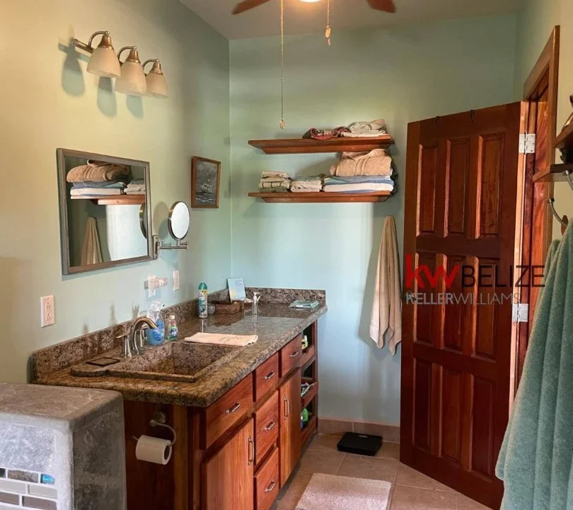 kellerwilliamsbelize-h4005-14