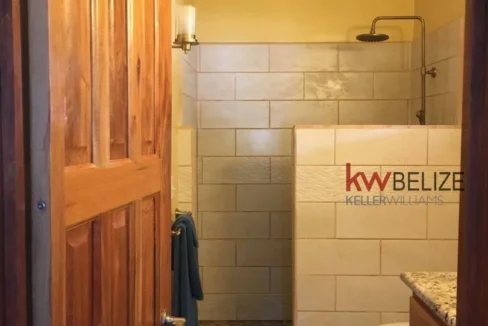kellerwilliamsbelize-h4005-33