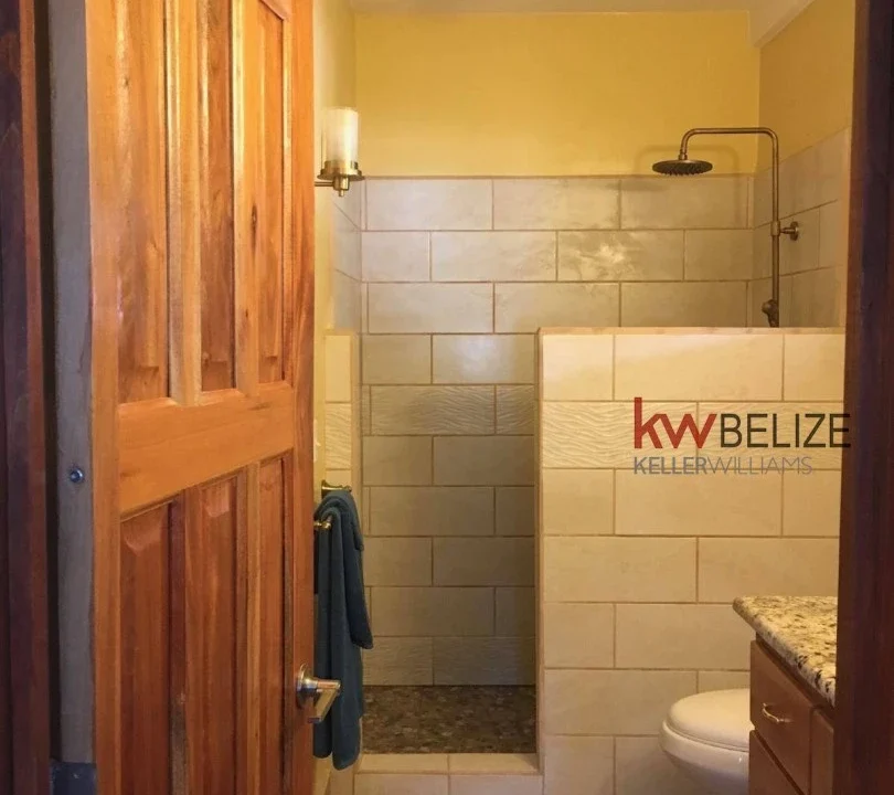 kellerwilliamsbelize-h4005-33