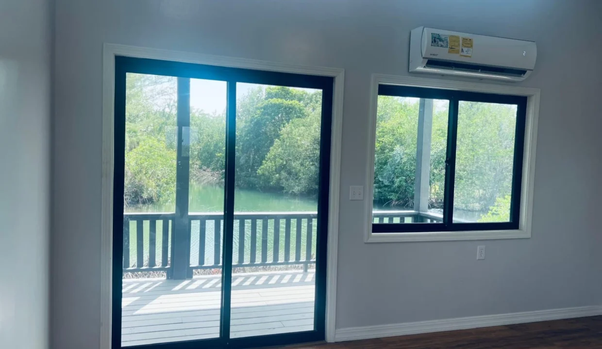 kellerwilliamsbelize-h5006-13