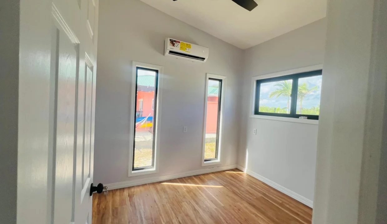 kellerwilliamsbelize-h5006-25