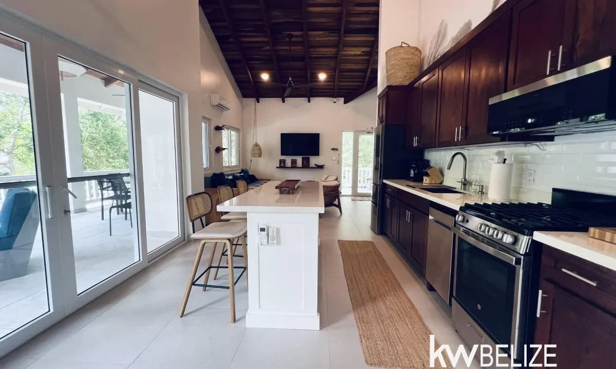 kellerwilliamsbelize-h5007-02