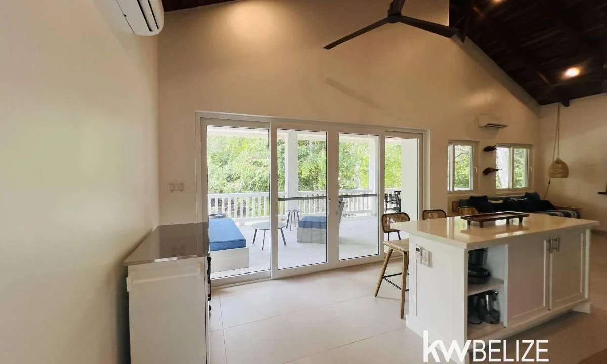 kellerwilliamsbelize-h5007-08