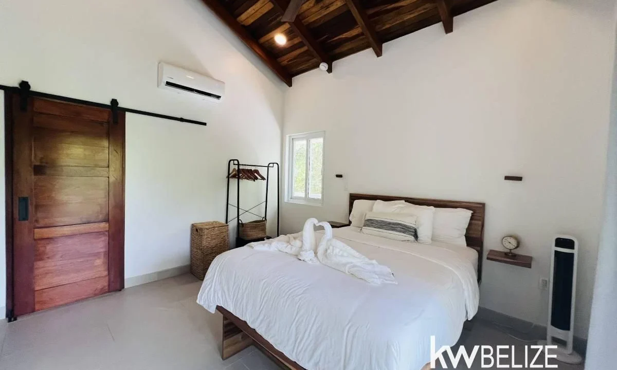 kellerwilliamsbelize-h5007-19
