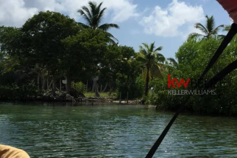 kellerwilliamsbelize-l032302mc-01