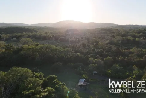 kellerwilliamsbelize-l202504cc-03
